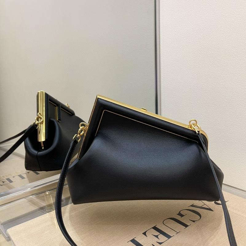 Fendi Clutches Shoulder Bag 8BP129 black